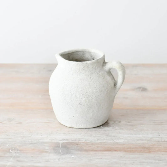 Tips for Styling Decorative Jugs and Vases
