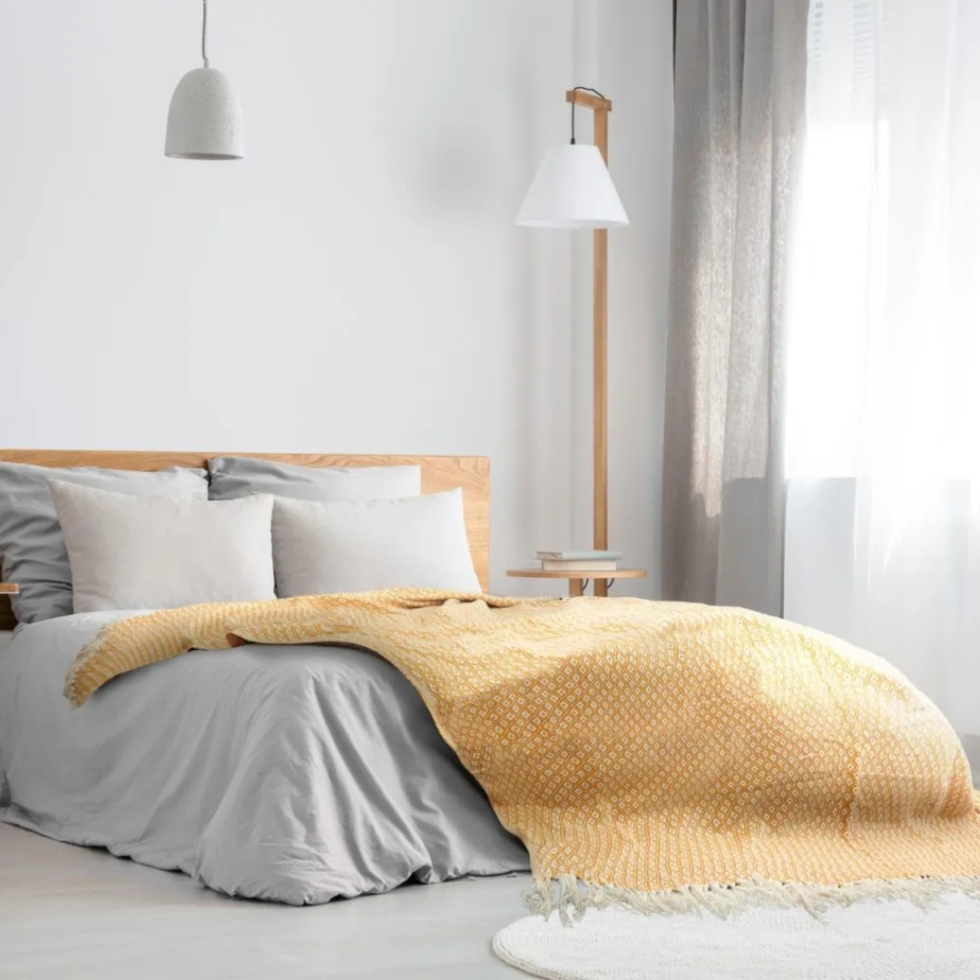 Stockholm Cotton Throw in Ochre