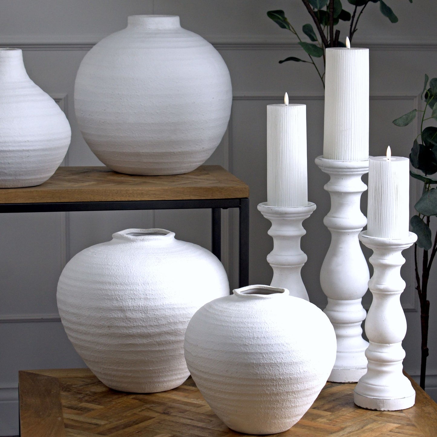 Regola Matte White Ceramic Vase