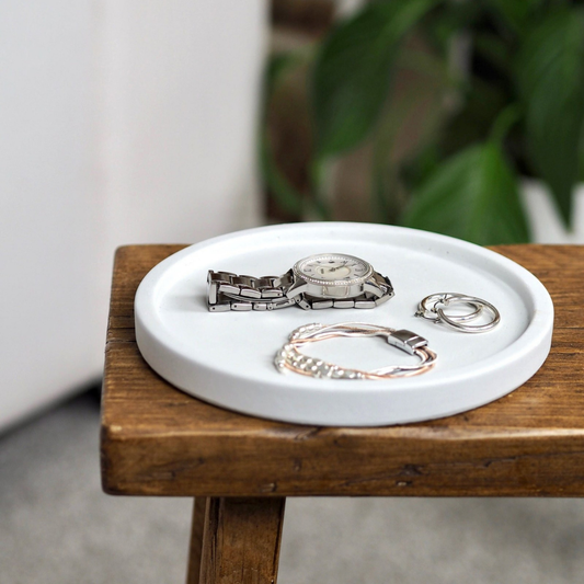 Medium Grey Concrete Round Display Tray