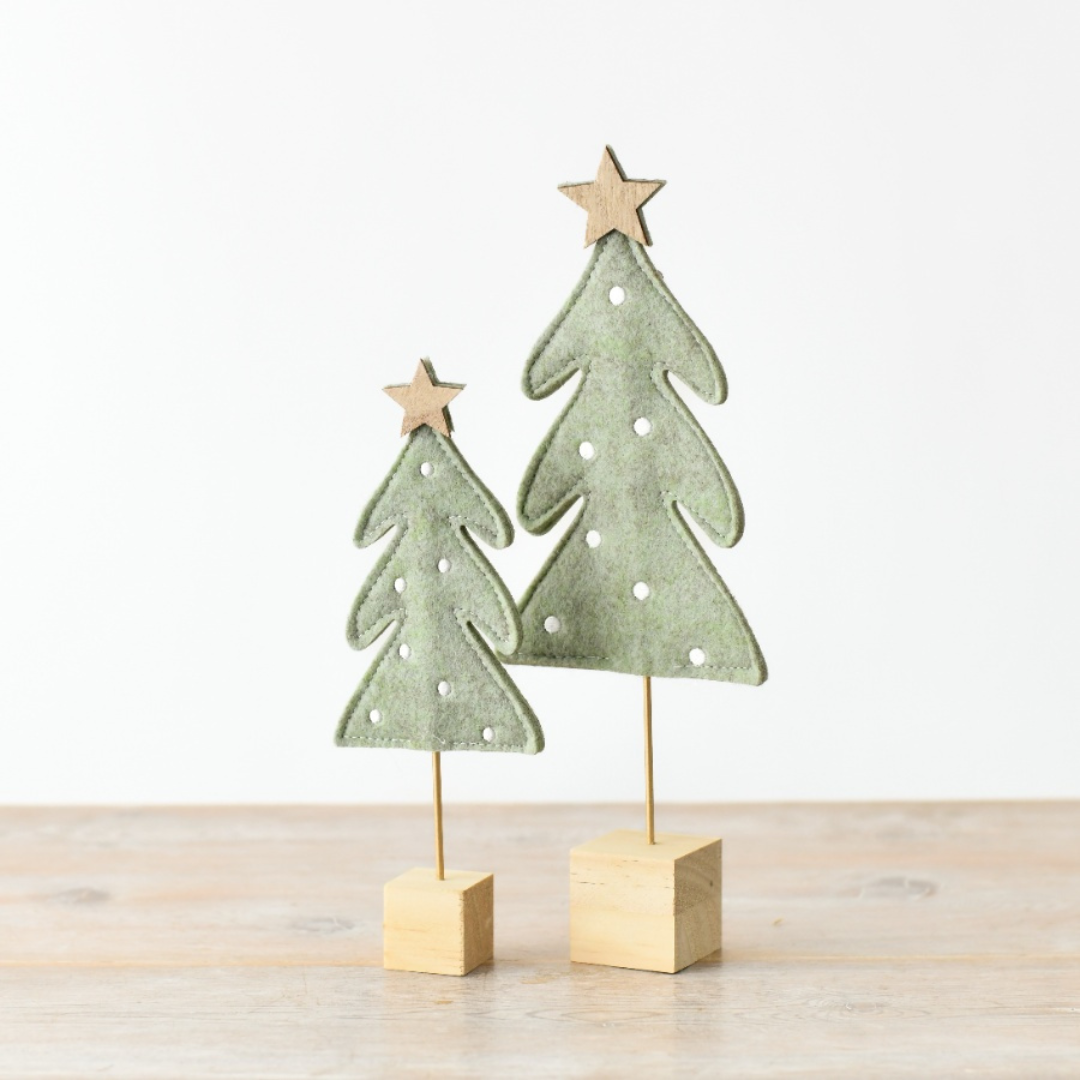 Light Green Felt Christmas Tree on Wooden Block