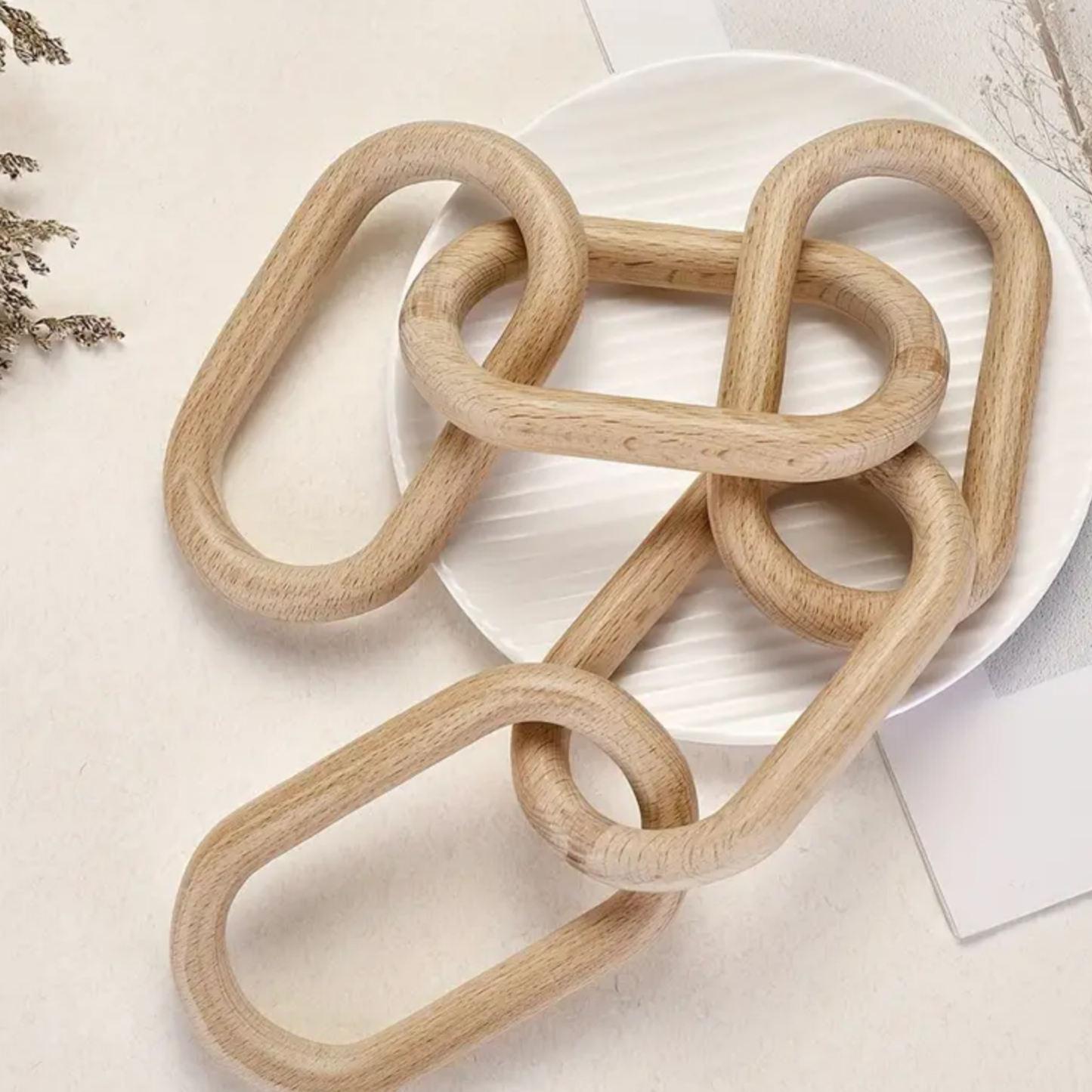 Wooden Chain Link Decor