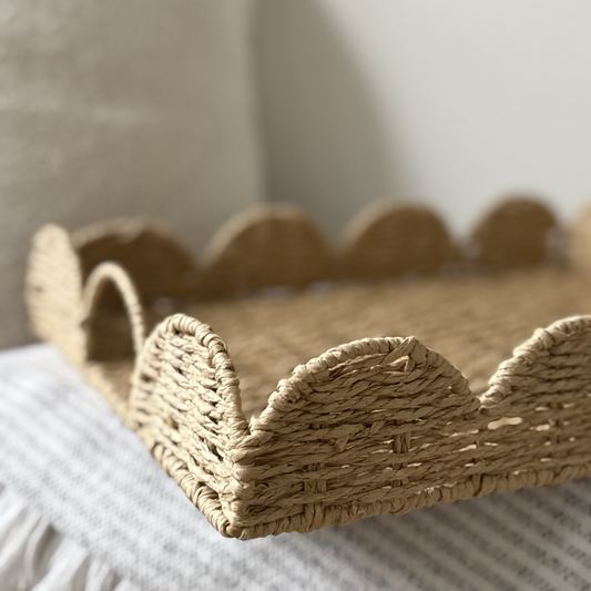 Scalloped Edge Paperope Tray